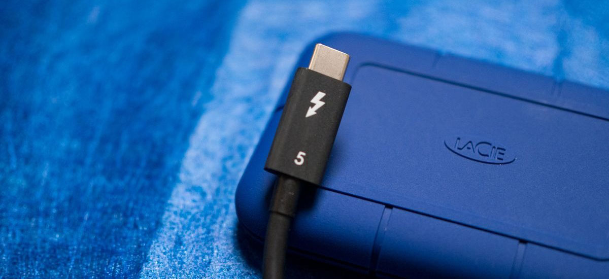 تاندربولت 5 یا USB-C | کدام بهتر است و چرا؟ 3 تاندربولت 5 یا USB-C | کدام بهتر است و چرا؟